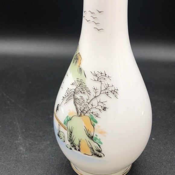Unique Hand Painted Chinese Landscape Milk Glass Bud Vase with Gold Rim - Picture 7 of 7